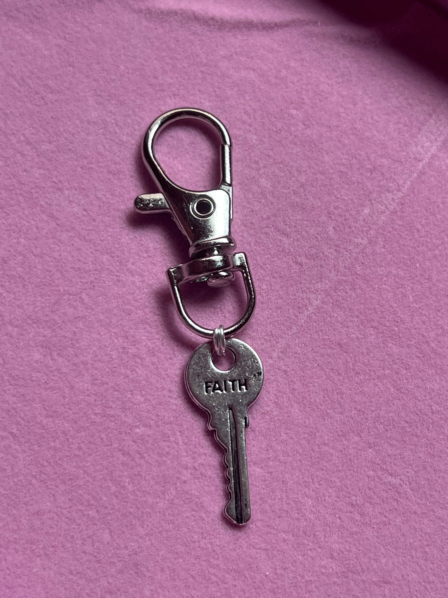 Have faith key Blingz